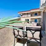 Bratanov Vip Zone Maisonettes 606 & 609 Апартаменты