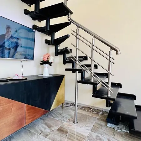 Bratanov Vip Zone Maisonettes 606 & 609 アパート *