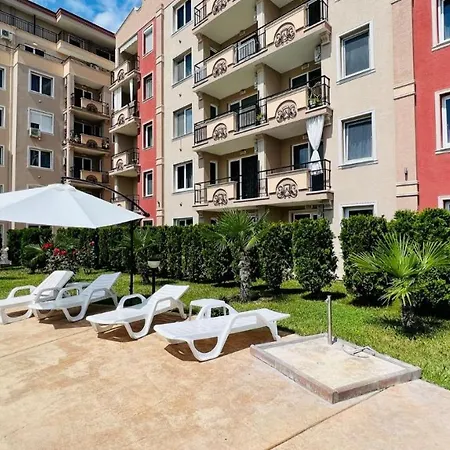 Bratanov Vip Zone Maisonettes 606 & 609 *