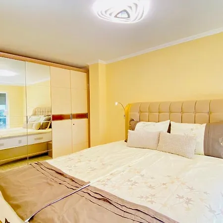 Bratanov Vip Zone Maisonettes 606 & 609 アパート *