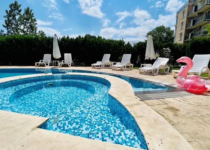 Апартамент Bratanov Vip Zone Maisonettes 606 & 609 *