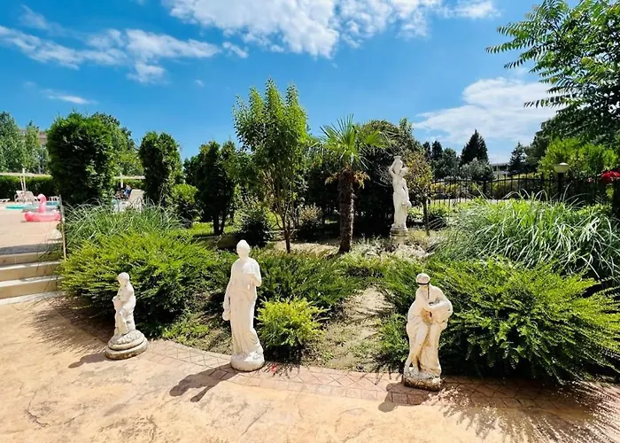 Апартамент Bratanov Vip Zone Maisonettes 606 & 609 Слънчев бряг