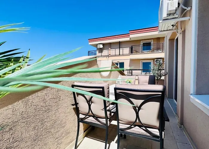 Bratanov Vip Zone Maisonettes 606 & 609 Апартамент