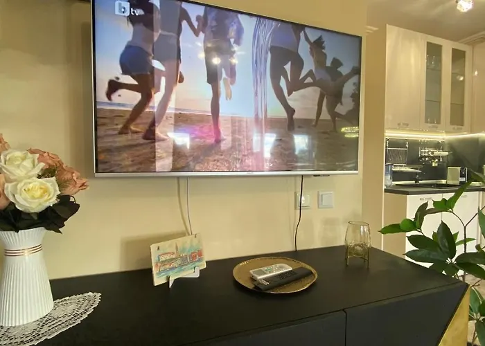 Bratanov Vip Zone Maisonettes 606 & 609 *