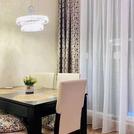 Bratanov Vip Zone Maisonettes 606 & 609 Lägenhet *