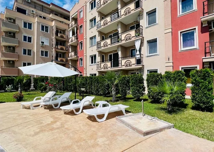 Bratanov Vip Zone Maisonettes 606 & 609 *